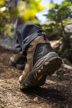 160448_m_2-mens-water-resistant-hiking-boots4